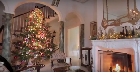 Susan Dyer's Christmas Trees