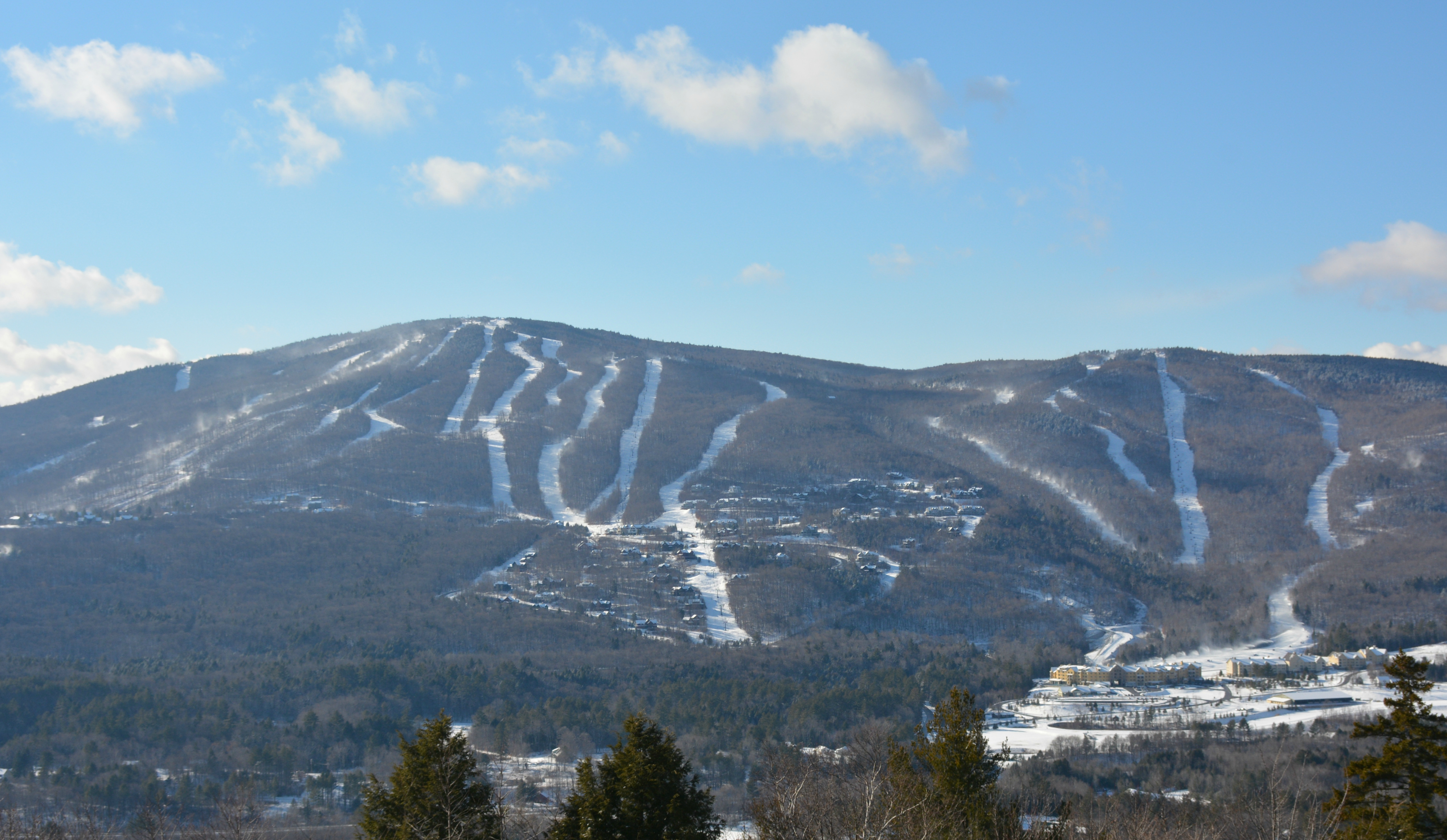 Okemo Mountain and Jackson Gore blanketed with snow. 