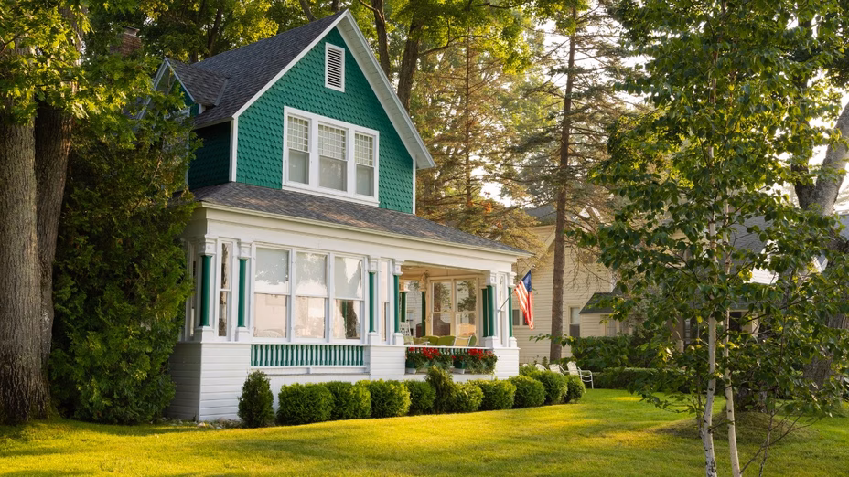 Curb Appeal Redefined in 2026: What Will Really Attract Buyers Next Year | Realtor.com